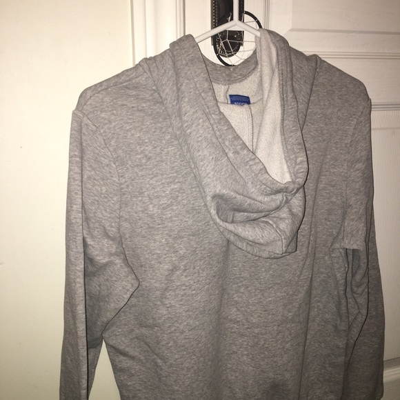 adidas sweatshirt - Picture 2 of 2